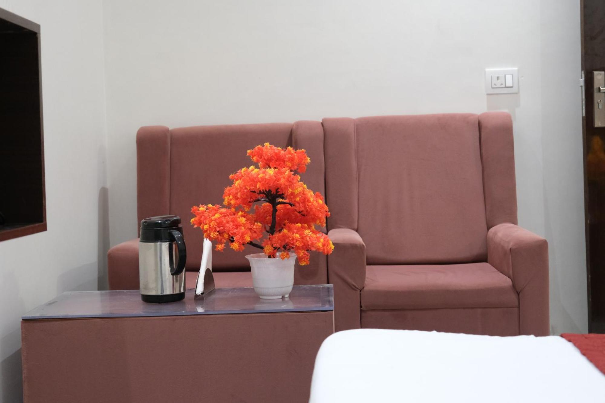 Hotel Good Will Residency - Cyber City Gurgaon Buitenkant foto